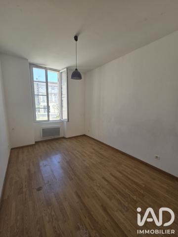 Immeuble à vendre 130,93 m² Montguyon