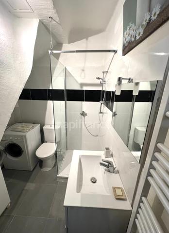 Maison à vendre 6 pièces proche de GREOUX LES BAINS (04)