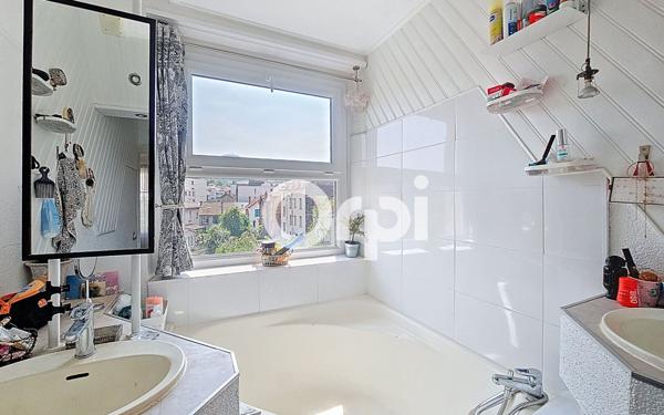 Appartement à vendre    5 pièces • 117 m2 Clermont-Ferrand