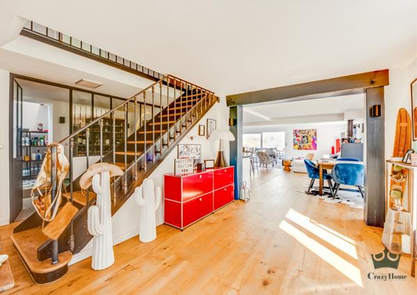 Maison 5 pièce(s) 4 chambre(s) 270 m²