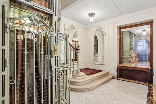 Location Appartement de luxe Paris 7 2 Pièces 35 m²