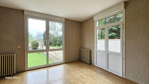 Bourgeoise - 9 pièces - 199 m²