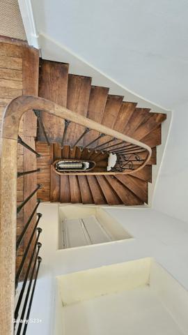 Bourgeoise - 9 pièces - 199 m²