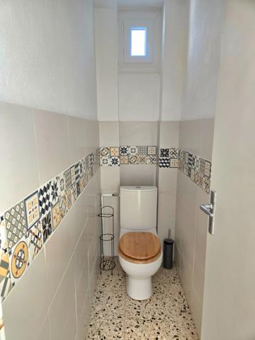 Istres : Appartement T2 Rénové avec Balcon - Calme et proche de la plage !