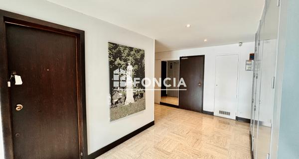 Location Studio 18.27 m² - Versailles 78000