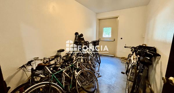 Location Studio 18.27 m² - Versailles 78000