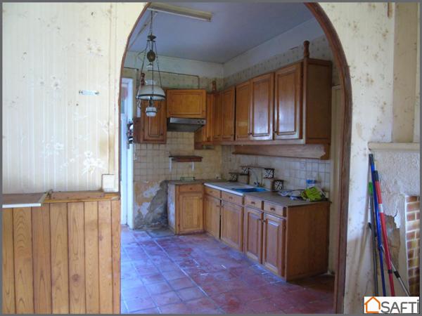 Ensemble de deux maisons à rénover  avec grange