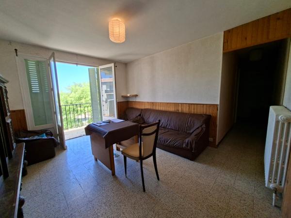 Appartement + annexe