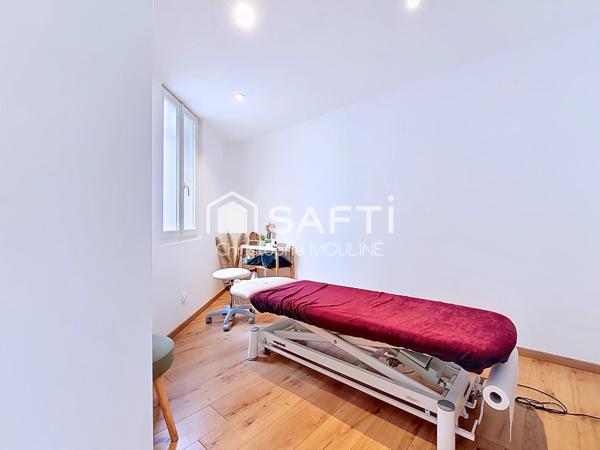 Beau T3, entièrement rénové, bien rare.