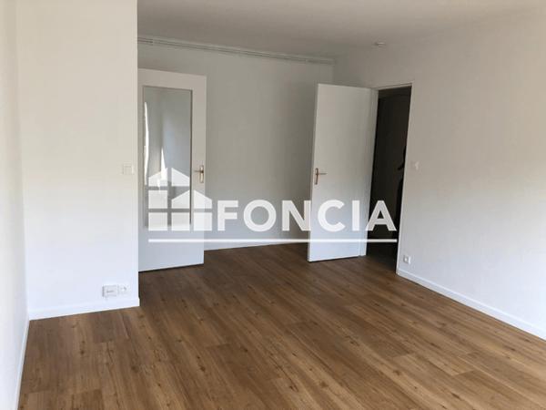 Location Appartement 2 pièces 55.33 m² - BOULEVARD DETOLLE Caen 14000