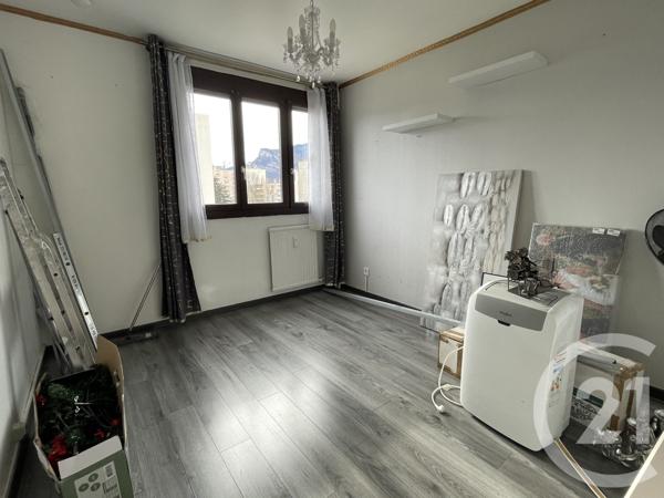 Appartement F4 à vendre  4 pièces - 95,38 m2 LE PONT DE CLAIX - 38