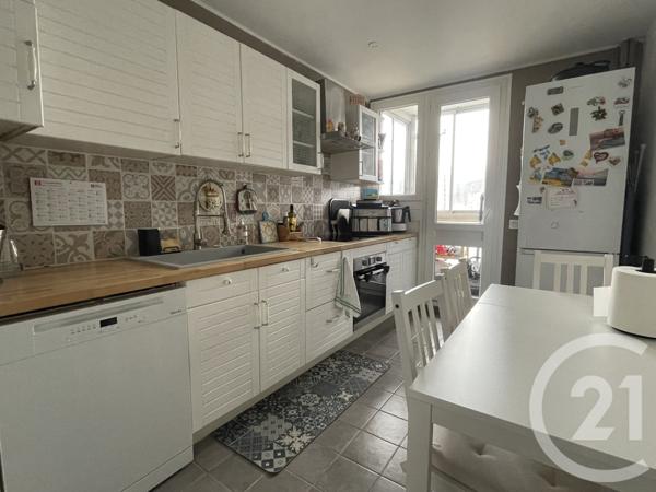 Appartement F4 à vendre  4 pièces - 95,38 m2 LE PONT DE CLAIX - 38