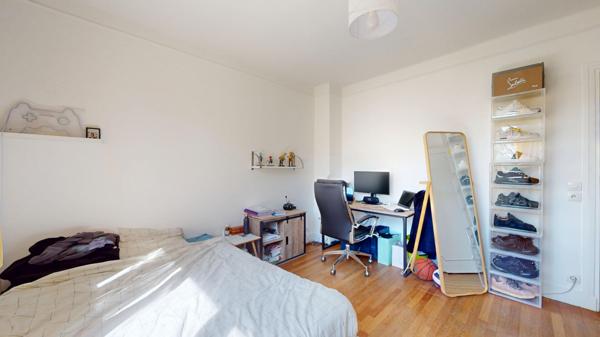 Maison à vendre à Antony - 6 pièces, 3 chambres, calme et bon état