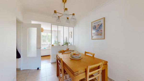 Maison à vendre à Antony - 6 pièces, 3 chambres, calme et bon état