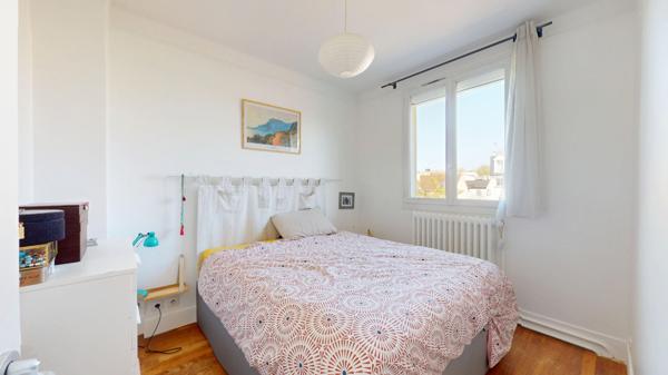Maison à vendre à Antony - 6 pièces, 3 chambres, calme et bon état