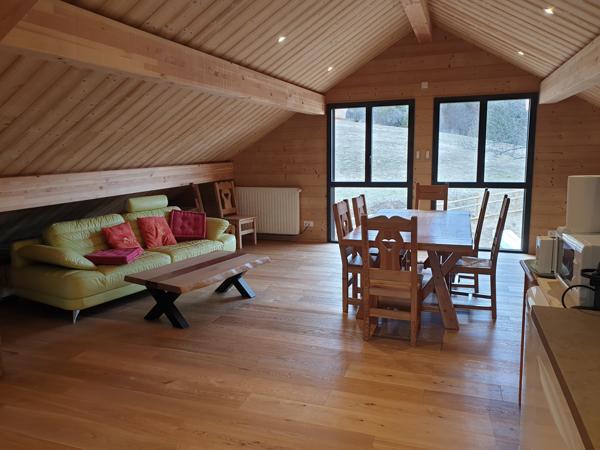 Chalet à vendre à Enchastrayes (04400) - Alpes-de-Haute-Provence