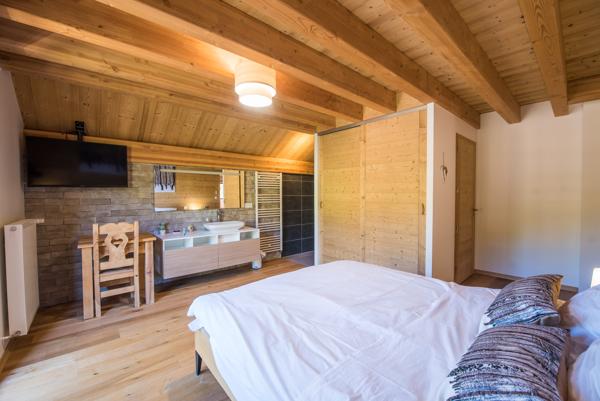 Chalet à vendre à Enchastrayes (04400) - Alpes-de-Haute-Provence