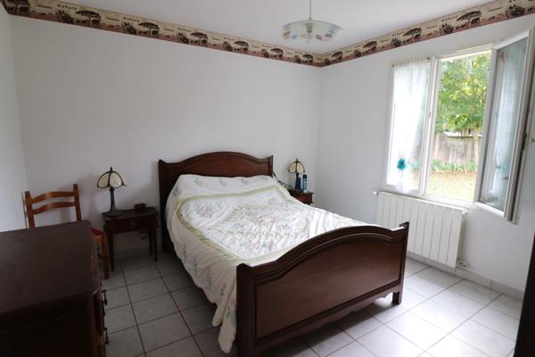 MAISON SURFACE HABITABLE 100M² LOUER A L'ANNEE