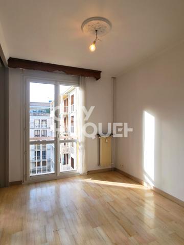 Appartement 4 pièces à louer à Avignon - Résidence THIERS