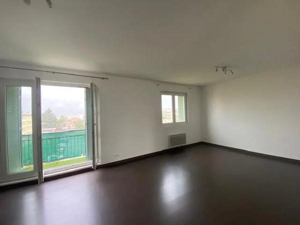 Appartement à louer à Guilherand-Granges (07500)