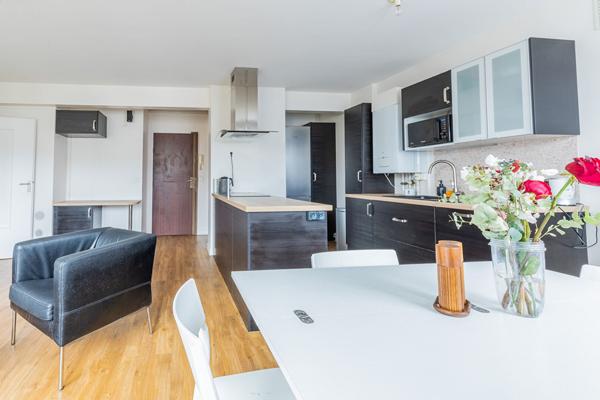 Appartement 3 pièces très lumineux proche RER , Bièvres, DPE D