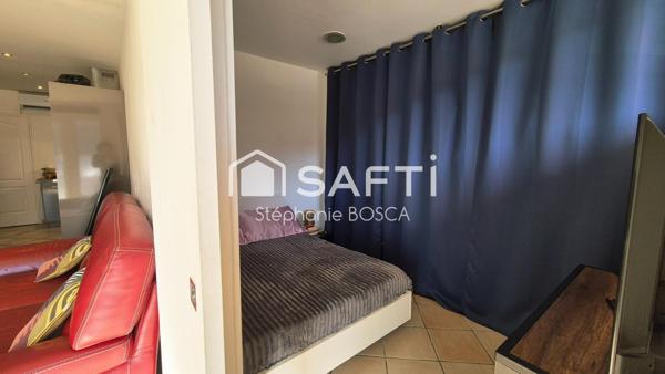 T2 MEUBLÉ DE 36 M2 - STATIONNEMENT PRIVATIF