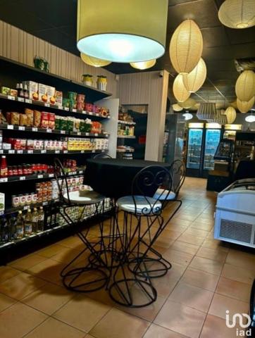 Boutique/Local commercial à vendre 140 m² Fort-de-France