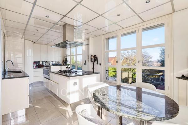 Grande maison familiale avec jardin | Richelieu-Châtaigneraie