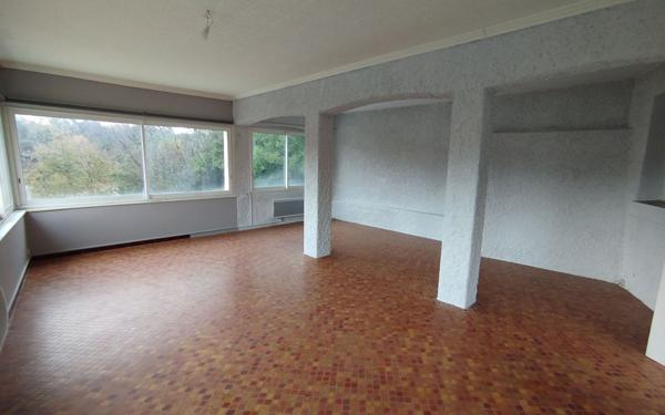 Appartement à louer    3 pièces •  Laurac-en-Vivarais