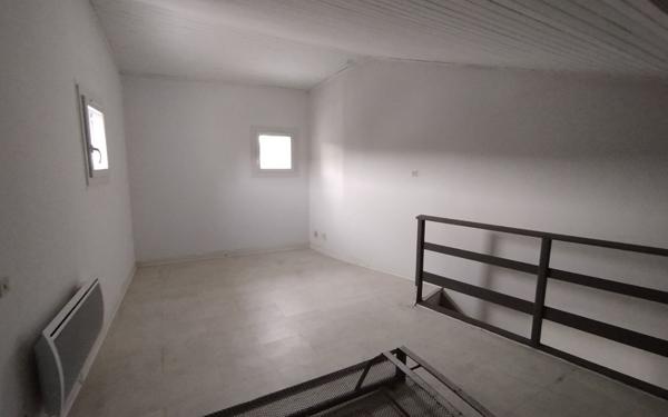 Appartement à louer    3 pièces •  Laurac-en-Vivarais