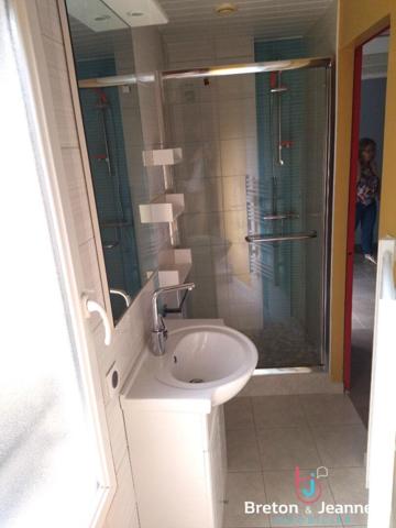 APPARTEMENT F2 à MONTSURS