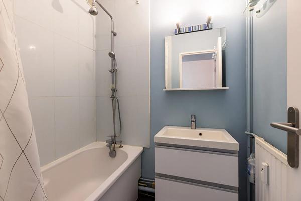 Appartement à vendre 2 pièces 46m² Villeneuve-d'Ascq (59650)