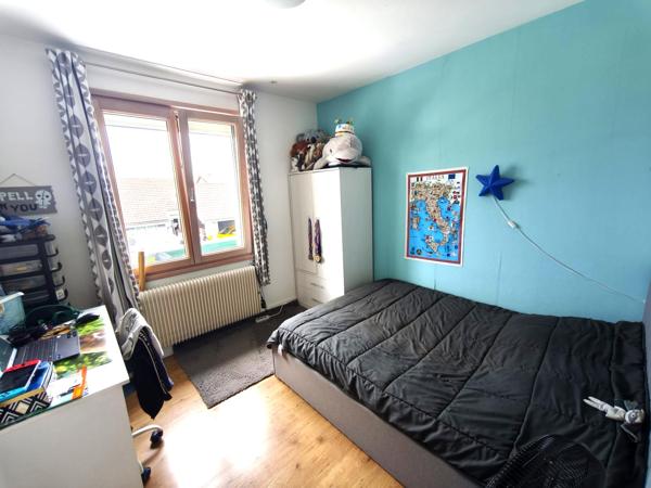 À vendre - Maison mitoyenne 2 côtés, 4 pièces située à Pontarlier (25300)
