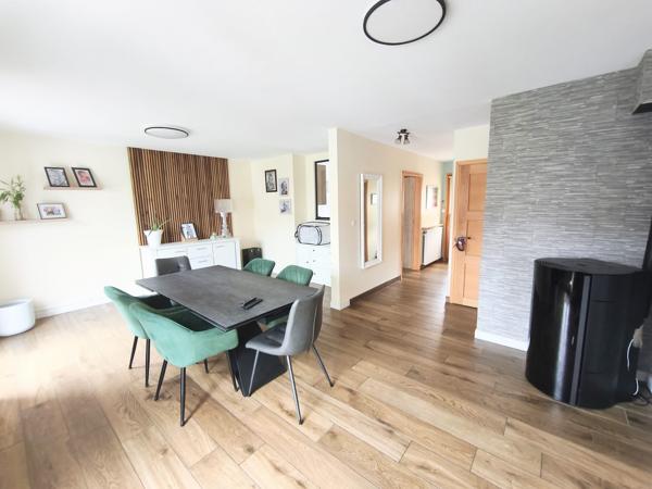 À vendre - Maison mitoyenne 2 côtés, 4 pièces située à Pontarlier (25300)