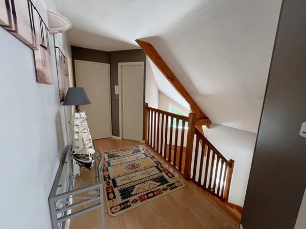 Maison Saint Herblain bourg, 5 chambres, garage double, jardin paysagé clos