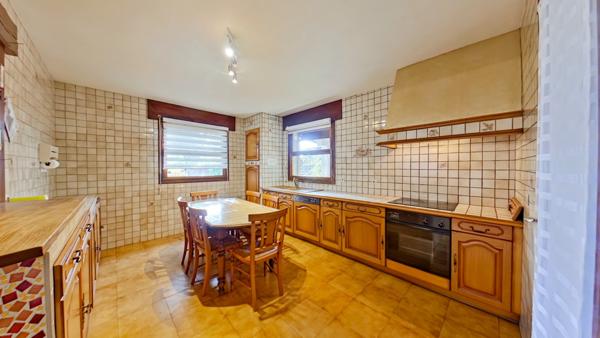 Maison 6 pièces - 130 m²