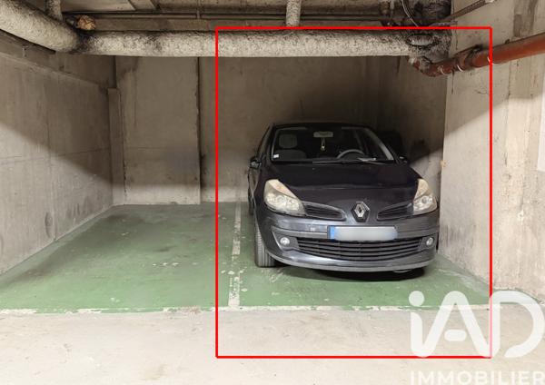 Parking à vendre 12 m² Paris 20