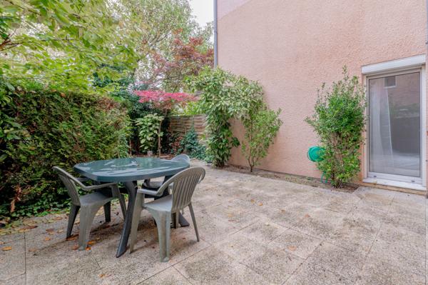 Montreuil (93100) 3 pièces avec terrasse - jardin dans copropriété conviviale