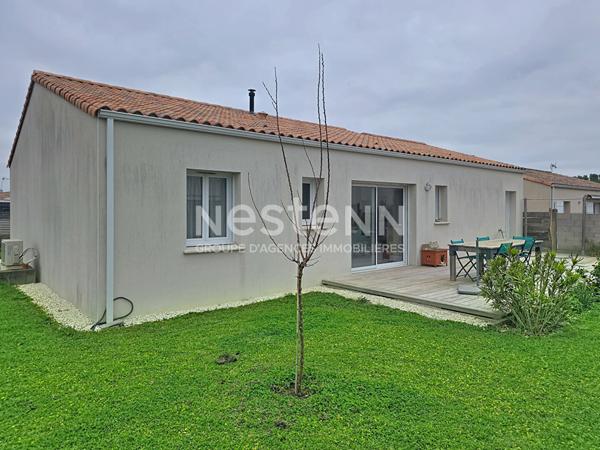 Maison de plain pied, 3 chambres, garage, jardin située à LUÇON