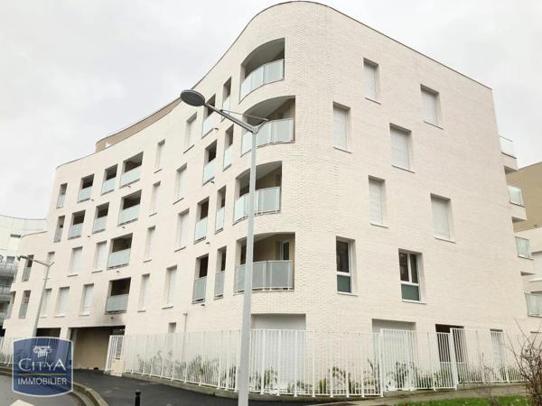Appartement à louer 2 pièces 54.7m²