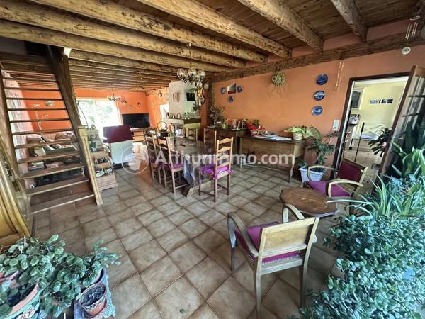 Vente Maison 7 pièces 169 m2 à Neuvic