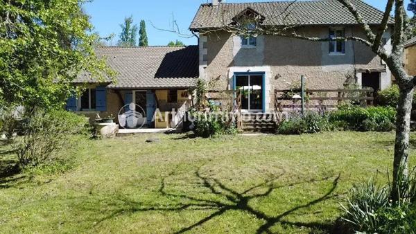 Vente Maison 7 pièces 169 m2 à Neuvic