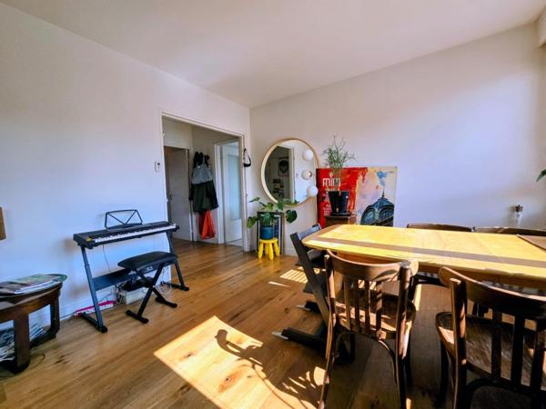 Appartement 3 pièces au pied du canal de l'Ourcq