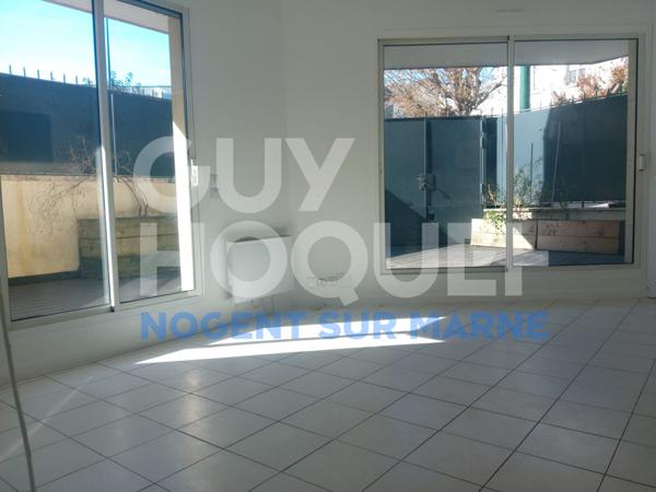 Centre-ville / Terrasse / Lumineux