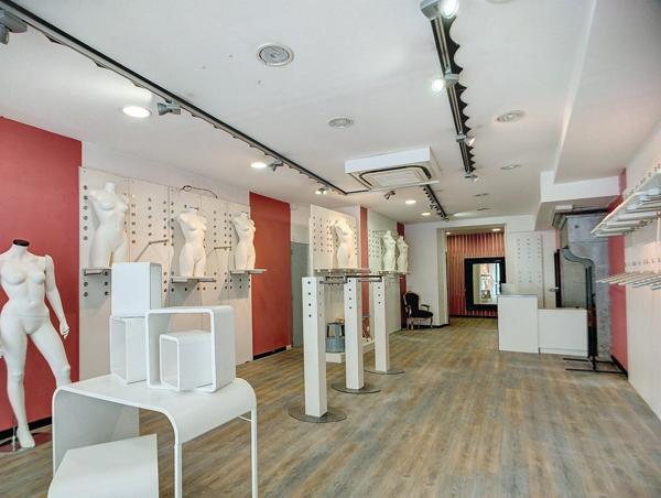 À louer – Local commercial lumineux en plein cœur de Vesoul