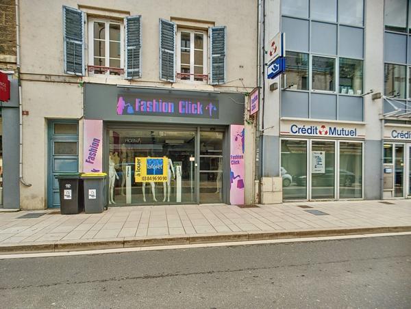 À louer – Local commercial lumineux en plein cœur de Vesoul