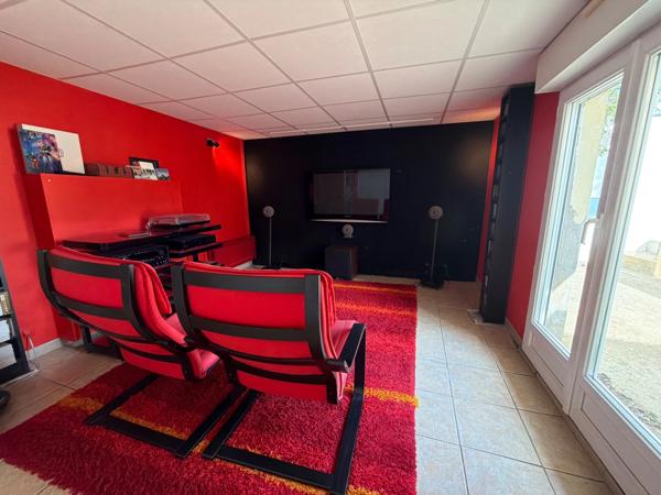 Maison à vendre 7 pièces  (56)