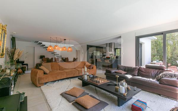 Maison à vendre    5 pièces •  Sucy-en-Brie