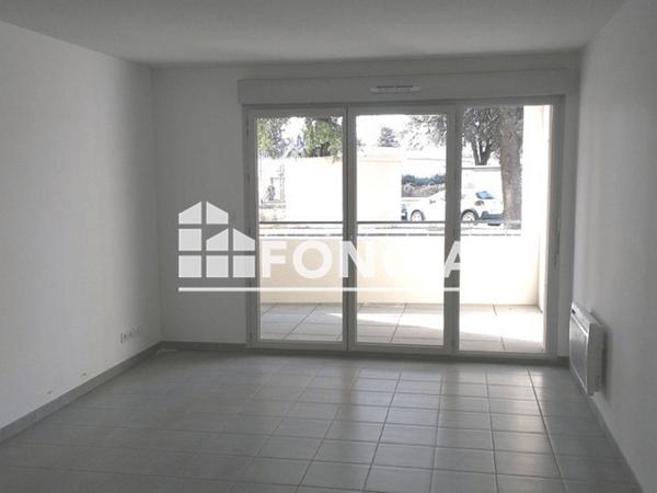 Location Appartement 3 pièces 63.99 m² - AVENUE GABRIEL BARBAROUX Le Luc 83340