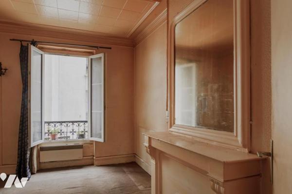 PARIS 19 / JAURÈS - APPARTEMENT 3 PIÈCES AVEC BALCON A RÉNOVER + CAVE